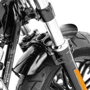 Metalli etulokasuoja Short yhteensopiva Harley Davidson Sportster yhteensopiva Eight 48 / Special 10-20 Craftriden kanssa